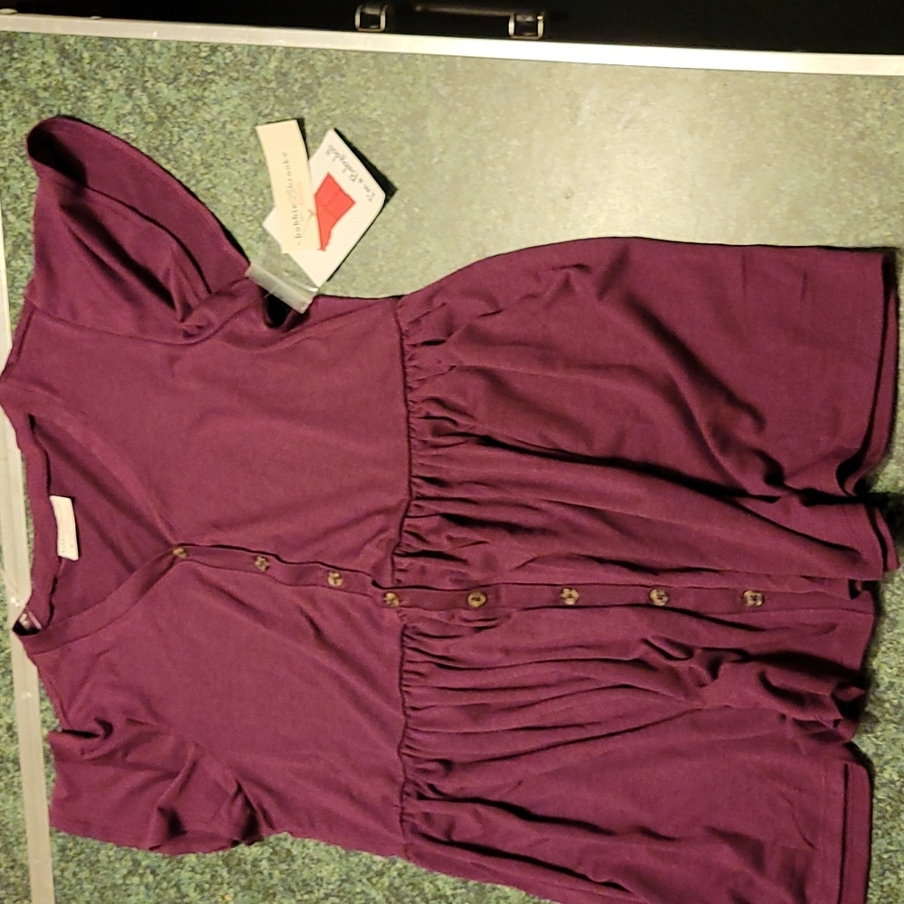 Short sleeve baby doll style top